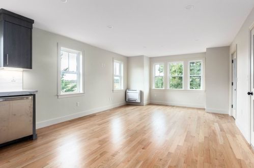 331 Columbia Rd, Boston MA 02124-2432 exterior