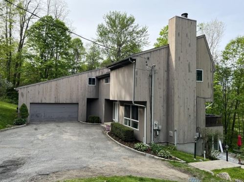 41 Route 39, Sherman, CT 06784-2027