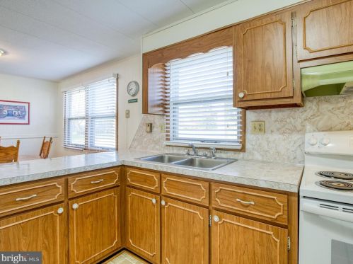 133 Azalea Dr, Charles Town WV  25414-5841 exterior