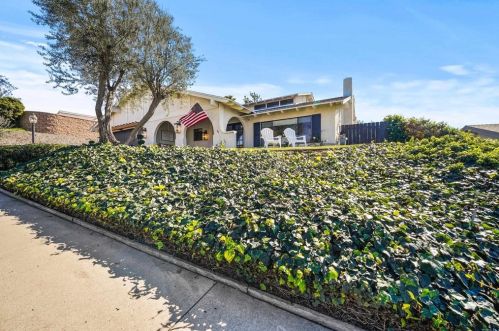 6395 Claremore Ln, San Diego, CA 92120-3127
