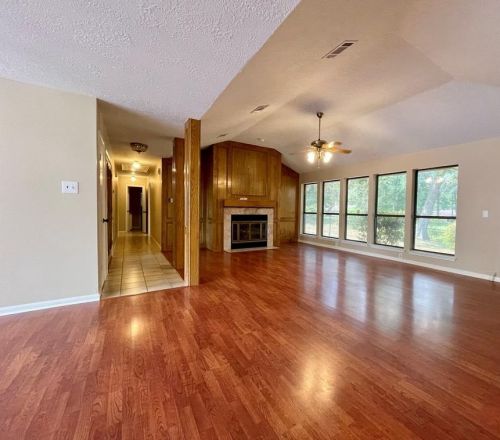 75 Panorama Dr, Conroe TX  77304-3400 exterior