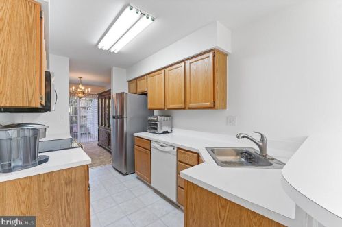 349 Danbury Ct, Glen Mills PA  19342-2041 exterior