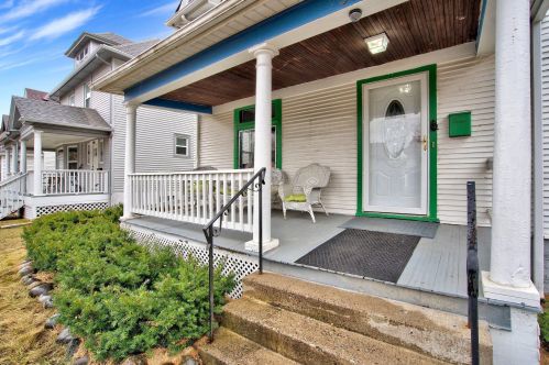 960 Dayton Ave, Saint Paul, MN 55104-6544