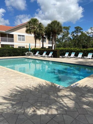 5315 Andover Dr, Naples FL  34110-2385 exterior