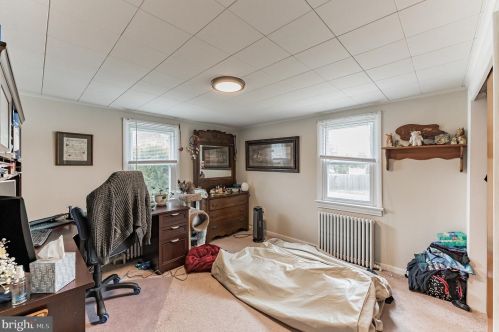 320 Delaware Ave, Lansdale PA 19446-3420 exterior