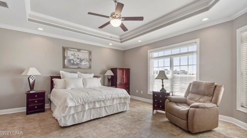 1724 40th Pl, Lynn Haven FL  32444-5304 exterior