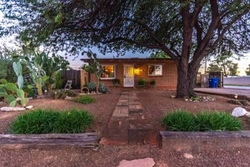 5802 1 St, Tucson AZ  85711-1508 exterior