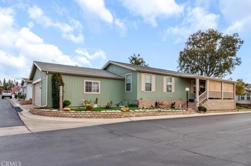 5200 Irvine Blvd, Irvine CA 92620-2013 exterior