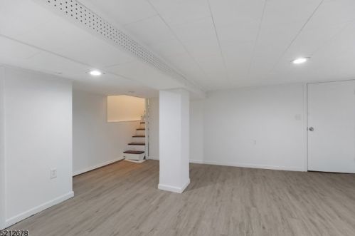 95 Shephard Ave, Newark NJ  07112-2023 exterior