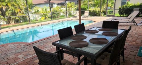 4342 25th Ct, Cape Coral, FL 33914-6131
