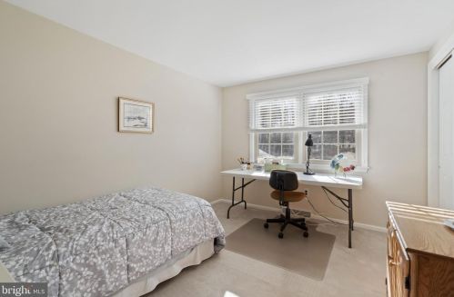 264 Aldrin Dr, Prospectville PA exterior