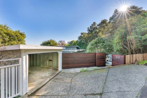 30 Bella Vis Ave, Tiburon CA 94920-2415 exterior