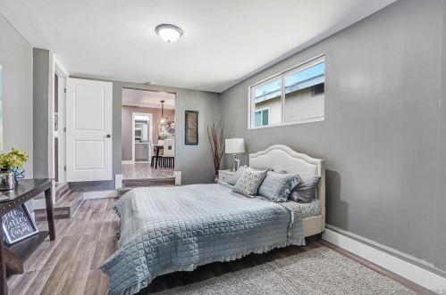 1532 Altadena Ave, San Diego CA  92102-2611 exterior