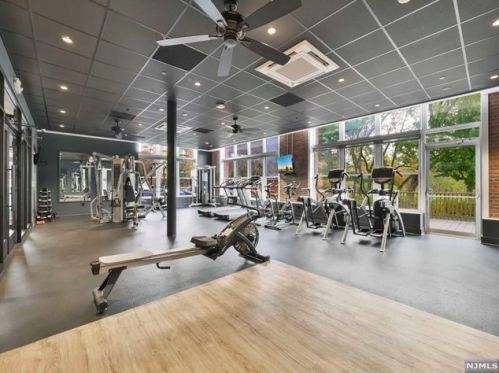 280 Main St, West Paterson NJ  07424-1236 exterior