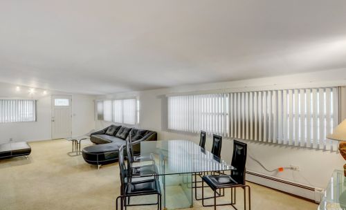 295 Herbert Pl, Bethpage NY  11714-4713 exterior