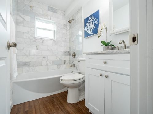 3201 Maritana Dr, Saint Petersburg FL  33706-4036 exterior