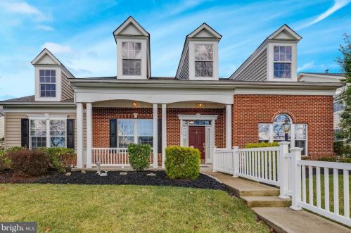 9528 Moonen Bay Ln, Bristow, VA 20136-3514