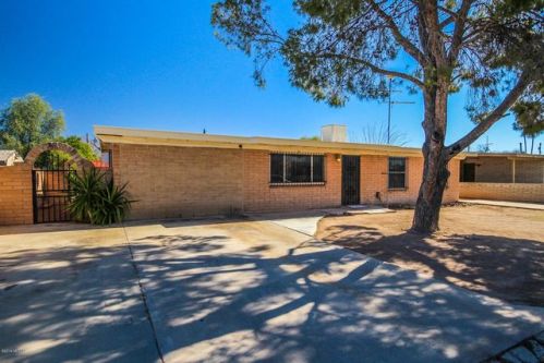 5811 Missiondale Rd, Tucson, AZ 85706-4133