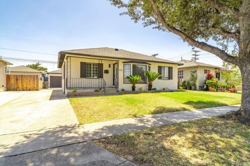 4712 Bellflower Blvd, Lakewood, CA 90713-2305
