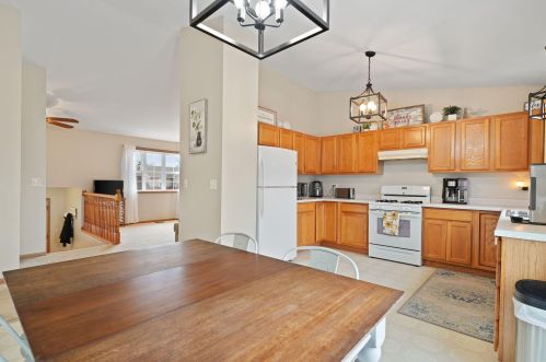 1849 Sunset Dr, Twin Lakes WI  53181-9249 exterior