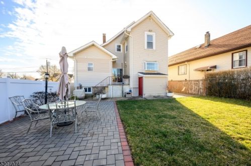 32 Harold Ave, Clark NJ  07066-2537 exterior