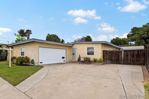 2220 Finch Ln, San Diego, CA 92123-3713