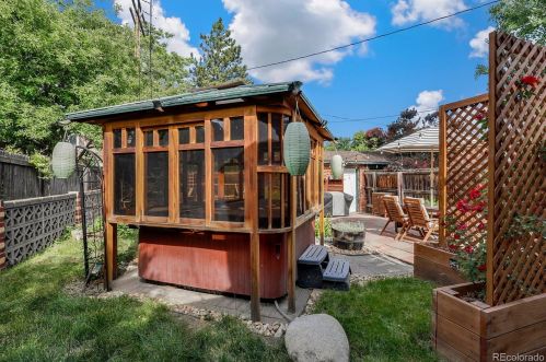 1213 Jackson St, Denver CO 80206-3528 exterior