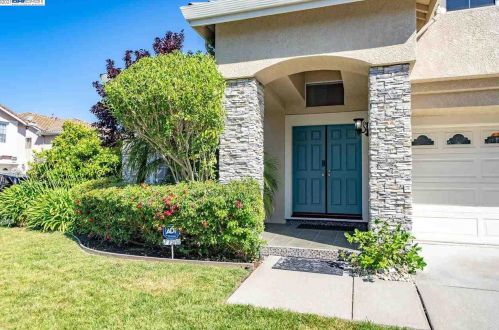 2015 Spirit Way, San Leandro, CA 94579-2617