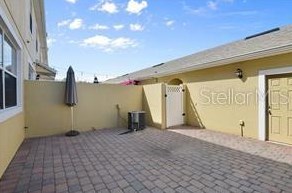 9184 Camden Gardens St, Orlando, FL 32827-5758