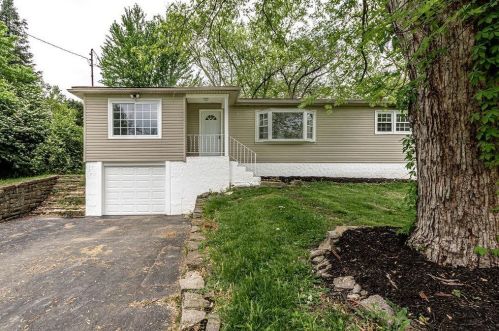 5923 Mcpicken Dr, Milford, OH 45150-1539