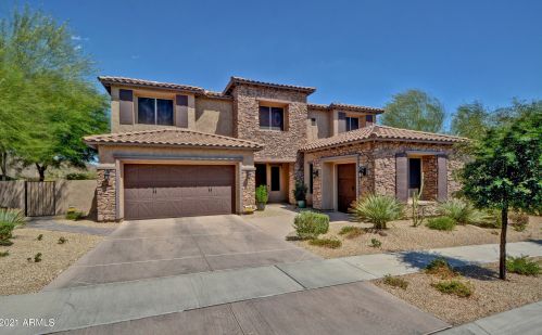 32813 15th Gln, Phoenix, AZ 85085-8086