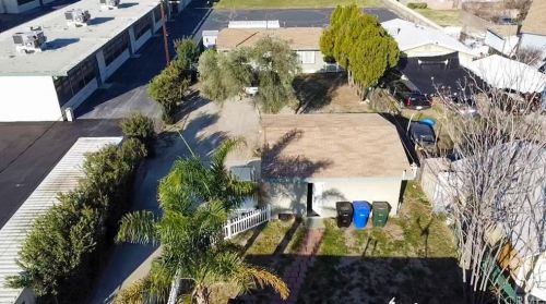 7474 Rogers Ln, San Bernardino, CA 92410-4389