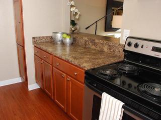2260 Foothill Dr, Salt Lake City UT  84109-3901 exterior