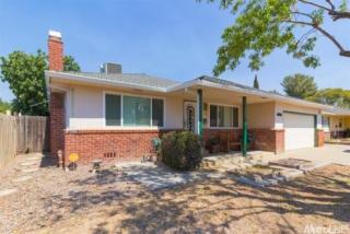 4725 Lippi Pkwy, Sacramento, CA 95823-3042