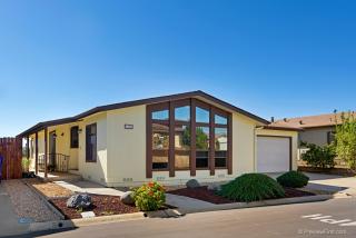 1176 Via Argentina, Vista, CA 92081-6341