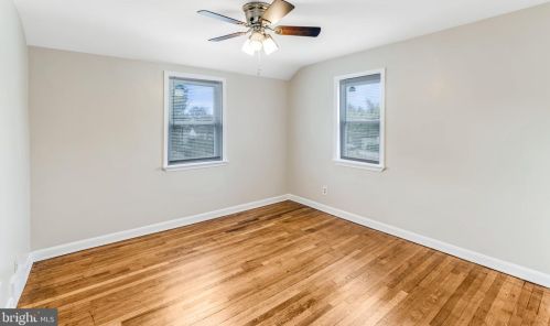 104 South Pl, New Castle DE  19720-2736 exterior