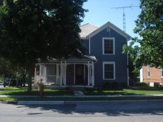 158 Jackson St, Bluffton OH  45817-1269 exterior