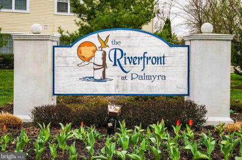 3102 Ebbtide Ln, Palmyra NJ  08065-2132 exterior