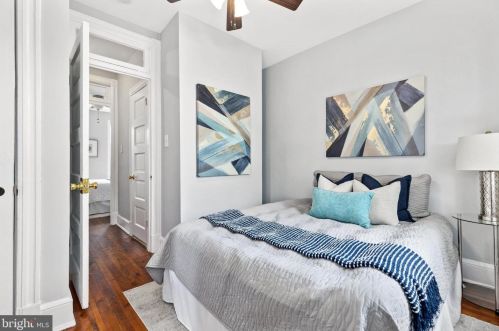 629 18th St, Washington DC  20002-7209 exterior