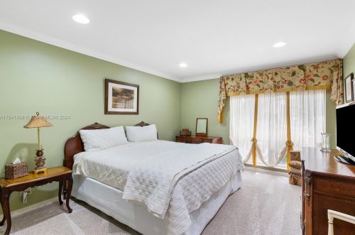 3071 35 St, Hollywood FL 33021-2627 exterior