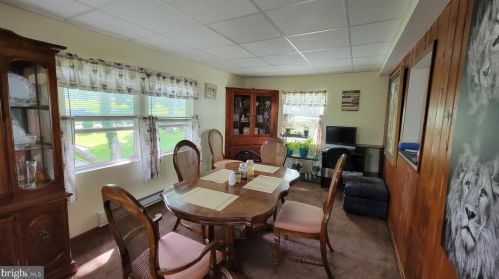 1941 State St, Harrisburg PA  17101-1143 exterior