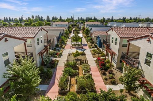 1812 Notre Dame Blvd, Chico CA  95928-6814 exterior