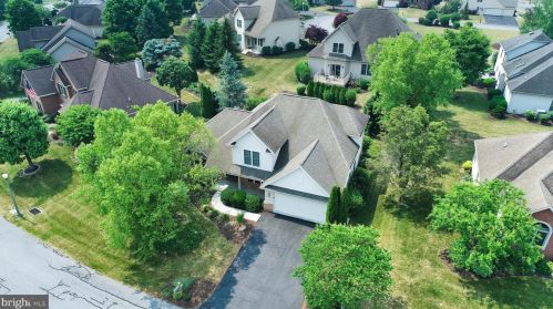 885 Crooked Stick Dr, Navy Sup Dpt PA  17050-2298 exterior