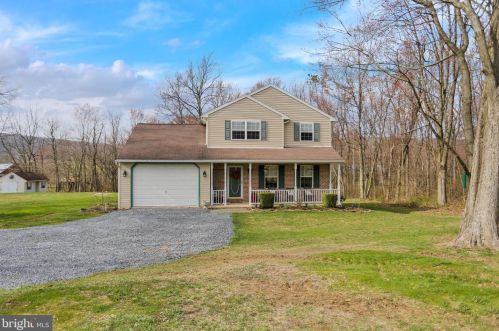 114 Ruth St, Moselem, PA 19526-9030
