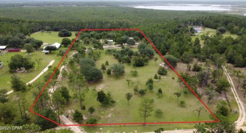 4923 Grassy Pond Rd, Sunny Hills, FL 32428-5548
