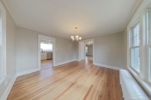 35 Riverview Rd, Rocky Hill CT  06067-1569 exterior