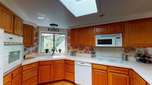 12356 Creek View Dr, Grass Valley CA  95949-9029 exterior