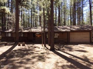 8667 Alchesay Dr, Pinetop, AZ 85935-8392