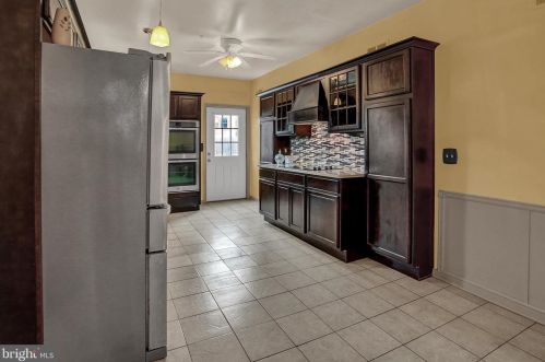 424 Boas St, Harrisburg PA 17102-1708 exterior