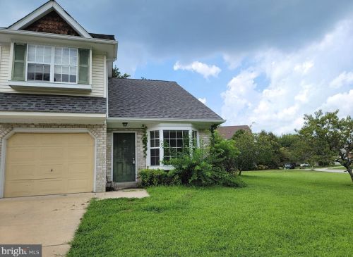 37 Gristmill Dr, Dover DE  19904-1960 exterior